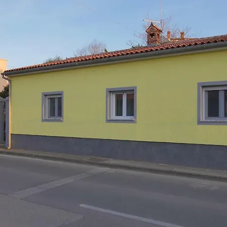 וילה Ida פולה